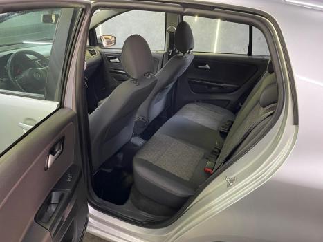 VOLKSWAGEN Fox 1.6 4P FLEX, Foto 12