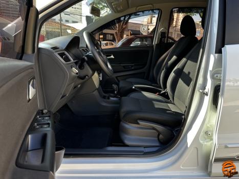 VOLKSWAGEN Fox 1.6 4P FLEX CONNECT I-MOTION AUTOMATIZADO, Foto 13