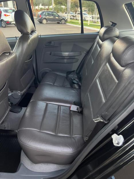 VOLKSWAGEN Fox 1.6 4P PLUS FLEX, Foto 9