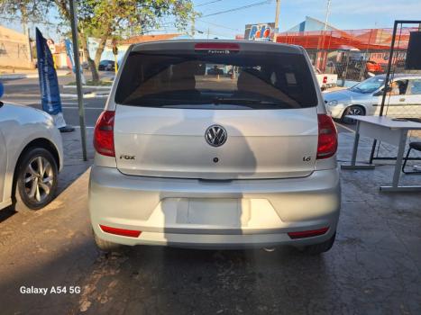 VOLKSWAGEN Fox 1.6 4P, Foto 6