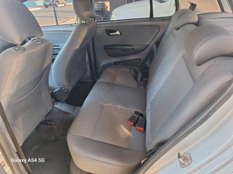 VOLKSWAGEN Fox 1.6 4P, Foto 8