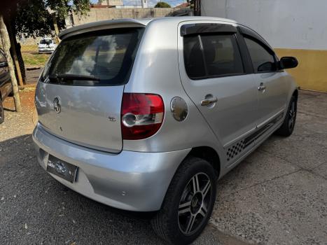 VOLKSWAGEN Fox 1.6 4P FLEX, Foto 4