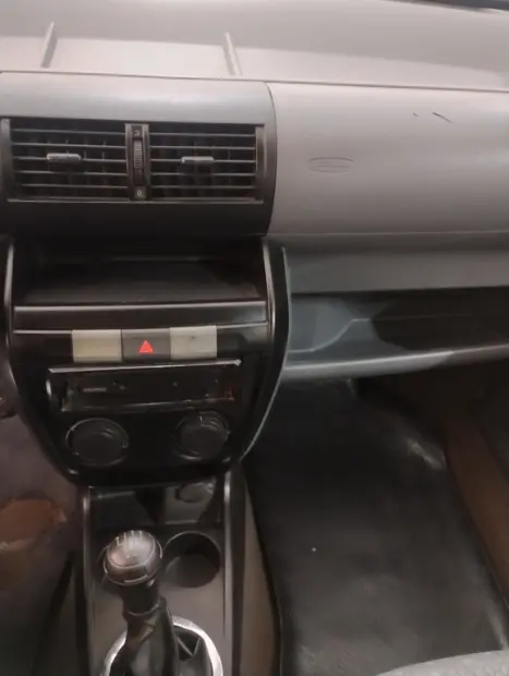 VOLKSWAGEN Fox 1.6 4P PLUS FLEX, Foto 7