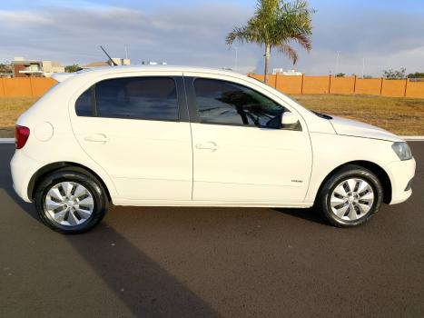 VOLKSWAGEN Gol 1.0 4P, Foto 6