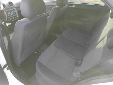 VOLKSWAGEN Gol 1.0 4P, Foto 7