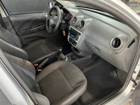 VOLKSWAGEN Gol 1.6 MI 4P, Foto 13