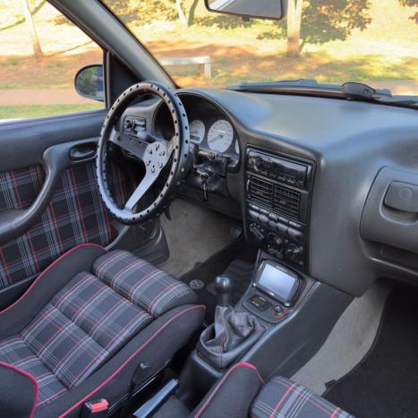 VOLKSWAGEN Gol 2.0 GTI TURBO, Foto 6