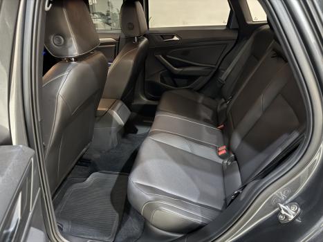 VOLKSWAGEN Jetta 1.4 4P 250 TSI R-LINE AUTOMTICO, Foto 11