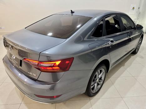 VOLKSWAGEN Jetta 1.4 4P 250 TSI R-LINE AUTOMTICO, Foto 5