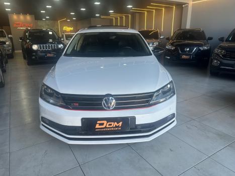 VOLKSWAGEN Jetta 1.4 4P 250 TSI TURBO CONFORTLINE AUTOMTICO, Foto 2