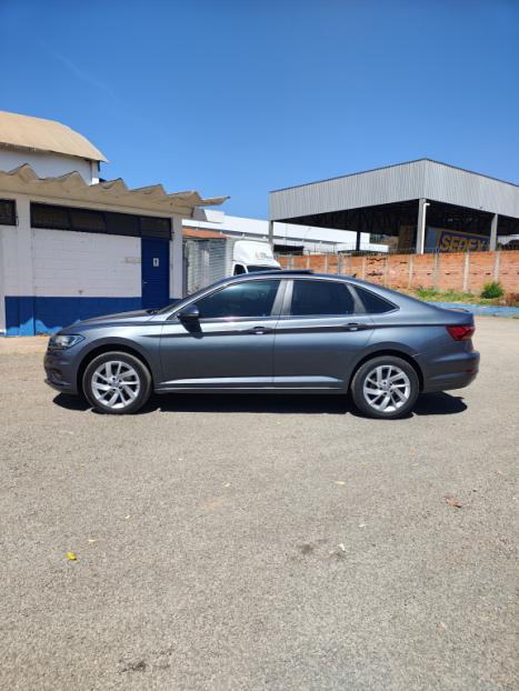 VOLKSWAGEN Jetta 1.4 16V 4P TSI CONFORTLINE AUTOMTICO, Foto 3