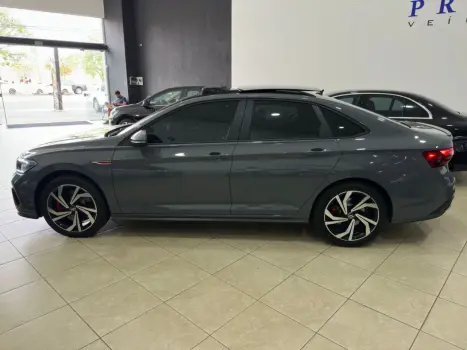 VOLKSWAGEN Jetta 2.0 4P 350 TSI GLI AUTOMTICO DSG, Foto 3