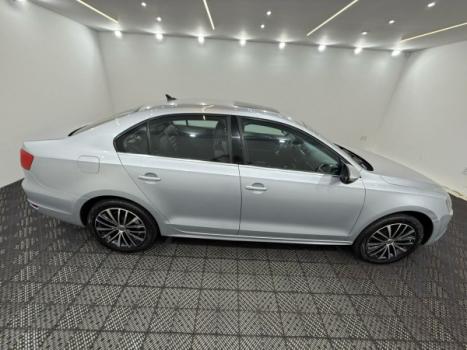VOLKSWAGEN Jetta 2.0 4P TSI HIGHLINE 200 CV AUTOMTICO, Foto 4