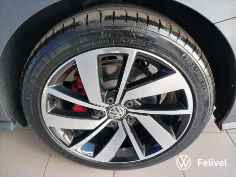 VOLKSWAGEN Jetta 2.0 4P 350 TSI GLI AUTOMÁTICO DSG, Foto 16