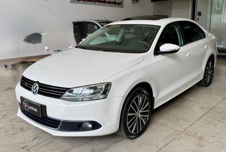 VOLKSWAGEN Jetta 2.0 4P TSI HIGHLINE 211 CV AUTOMTICO, Foto 2