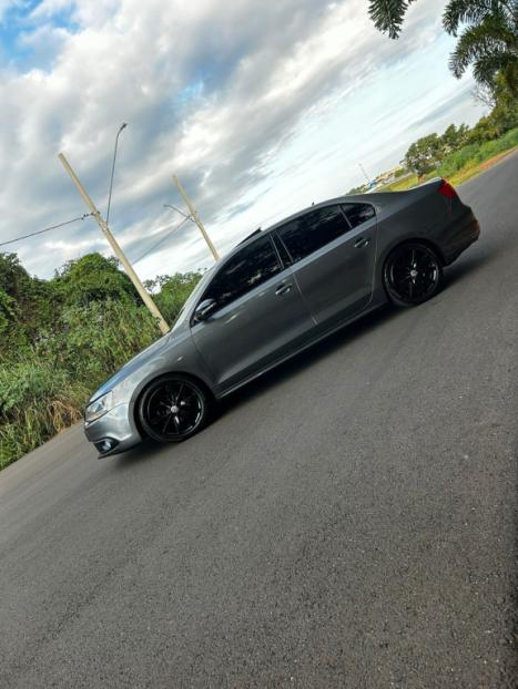 VOLKSWAGEN Jetta 2.0 4P FLEX CONFORTLINE TIPTRONIC AUTOMTICO, Foto 4