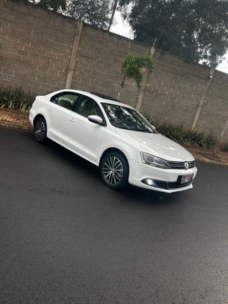 VOLKSWAGEN Jetta 2.0 4P TSI HIGHLINE 211 CV AUTOMTICO, Foto 2