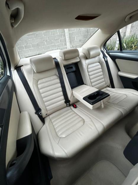 VOLKSWAGEN Jetta 2.0 4P TSI HIGHLINE 211 CV AUTOMTICO, Foto 17