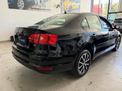 VOLKSWAGEN Jetta 2.0 4P CONFORTLINE FLEX, Foto 6