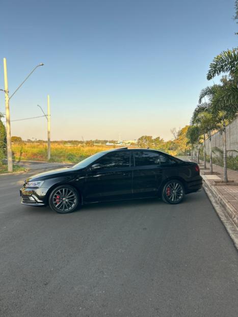 VOLKSWAGEN Jetta 2.0 4P FLEX CONFORTLINE TIPTRONIC AUTOMTICO, Foto 4