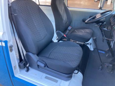VOLKSWAGEN Kombi 1.6 STD, Foto 11