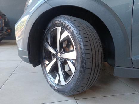 VOLKSWAGEN Nivus 1.0 4P FLEX 200 TSI HIGHLINE TURBO AUTOMTICO, Foto 8