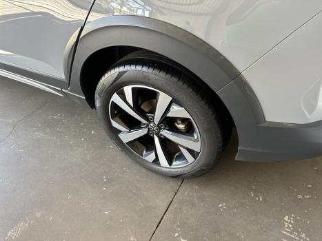 VOLKSWAGEN Nivus 1.0 4P FLEX 200 TSI HIGHLINE TURBO AUTOMTICO, Foto 3