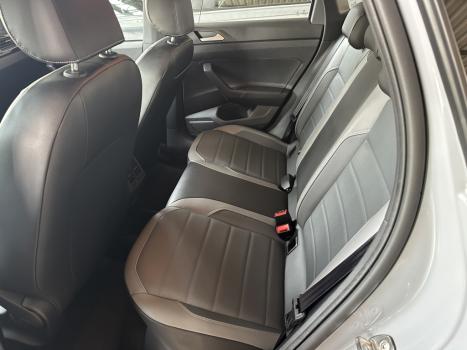 VOLKSWAGEN Nivus 1.0 4P FLEX 200 TSI HIGHLINE TURBO AUTOMTICO, Foto 6