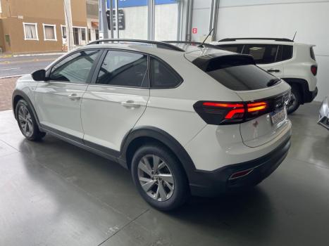 VOLKSWAGEN Nivus 1.0 4P FLEX 200 TSI COMFORTLINE TURBO AUTOMTICO, Foto 13