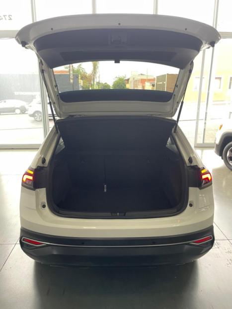 VOLKSWAGEN Nivus 1.0 4P FLEX 200 TSI COMFORTLINE TURBO AUTOMTICO, Foto 16