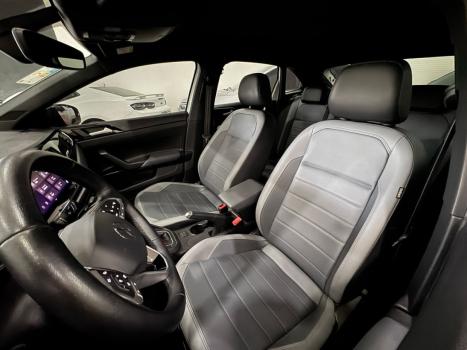 VOLKSWAGEN Nivus 1.0 4P FLEX 200 TSI HIGHLINE TURBO AUTOMTICO, Foto 6