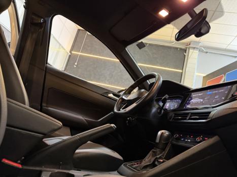 VOLKSWAGEN Nivus 1.0 4P FLEX 200 TSI HIGHLINE TURBO AUTOMTICO, Foto 15