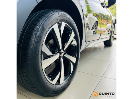 VOLKSWAGEN Nivus 1.0 4P FLEX 200 TSI HIGHLINE TURBO AUTOMTICO, Foto 4