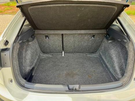 VOLKSWAGEN Nivus 1.0 4P FLEX 200 TSI COMFORTLINE TURBO AUTOMTICO, Foto 21