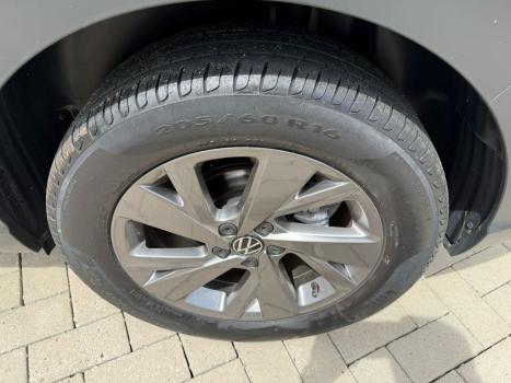 VOLKSWAGEN Nivus 1.0 4P FLEX 200 TSI COMFORTLINE TURBO AUTOMTICO, Foto 22