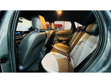 VOLKSWAGEN Nivus 1.0 4P FLEX 200 TSI HIGHLINE TURBO AUTOMTICO, Foto 12