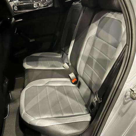 VOLKSWAGEN Nivus 1.0 4P FLEX 200 TSI HIGHLINE TURBO AUTOMTICO, Foto 18