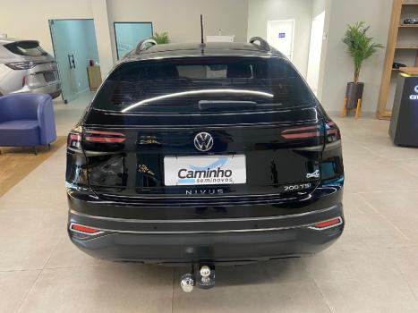 VOLKSWAGEN Nivus 1.0 4P FLEX 200 TSI COMFORTLINE TURBO AUTOMTICO, Foto 6