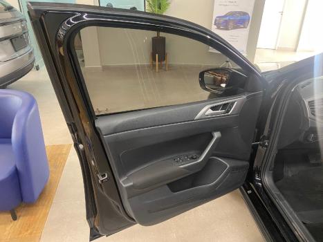VOLKSWAGEN Nivus 1.0 4P FLEX 200 TSI COMFORTLINE TURBO AUTOMTICO, Foto 12