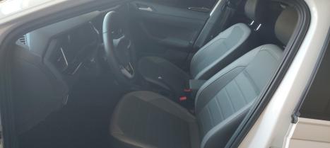 VOLKSWAGEN Nivus 1.0 4P FLEX 200 TSI HIGHLINE TURBO AUTOMTICO, Foto 4