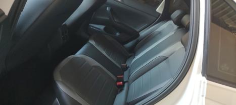 VOLKSWAGEN Nivus 1.0 4P FLEX 200 TSI HIGHLINE TURBO AUTOMTICO, Foto 5