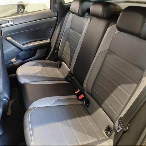 VOLKSWAGEN Nivus 1.0 4P FLEX 200 TSI HIGHLINE TURBO AUTOMTICO, Foto 17