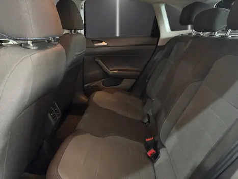 VOLKSWAGEN Nivus 1.0 4P FLEX 200 TSI COMFORTLINE TURBO AUTOMTICO, Foto 9