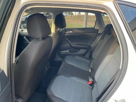VOLKSWAGEN Nivus 1.0 4P FLEX 200 TSI COMFORTLINE TURBO AUTOMTICO, Foto 9