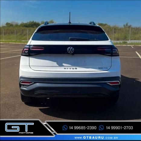 VOLKSWAGEN Nivus 1.0 4P FLEX 200 TSI COMFORTLINE TURBO AUTOMTICO, Foto 4