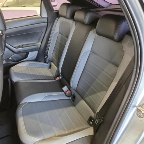 VOLKSWAGEN Nivus 1.0 4P FLEX 200 TSI COMFORTLINE TURBO AUTOMTICO, Foto 13