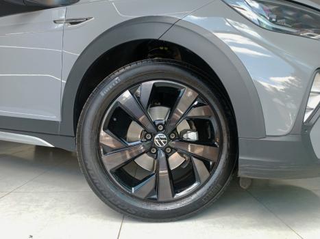 VOLKSWAGEN Nivus 1.0 4P FLEX 200 TSI HIGHLINE TURBO AUTOMTICO, Foto 2