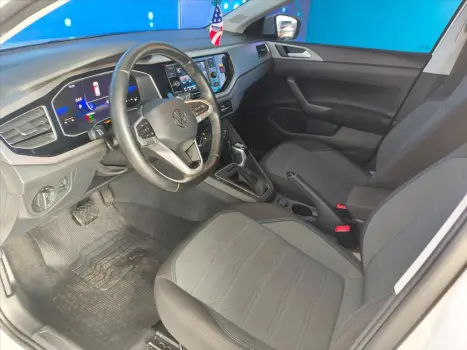 VOLKSWAGEN Nivus 1.0 4P FLEX 200 TSI COMFORTLINE TURBO AUTOMTICO, Foto 11
