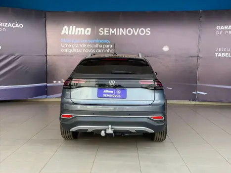 VOLKSWAGEN Nivus 1.0 4P FLEX 200 TSI HIGHLINE TURBO AUTOMTICO, Foto 6
