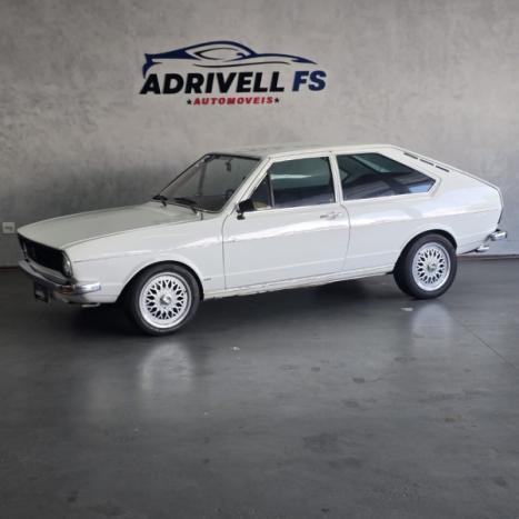 VOLKSWAGEN Passat 1.5 L, Foto 1